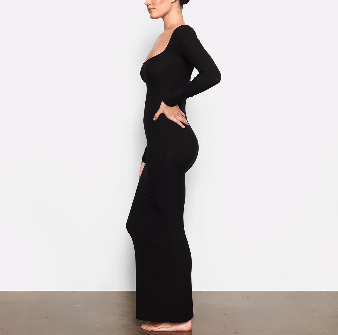 SKIMS Soft Lounge Long Sleeve Dress in Onyx (Black)