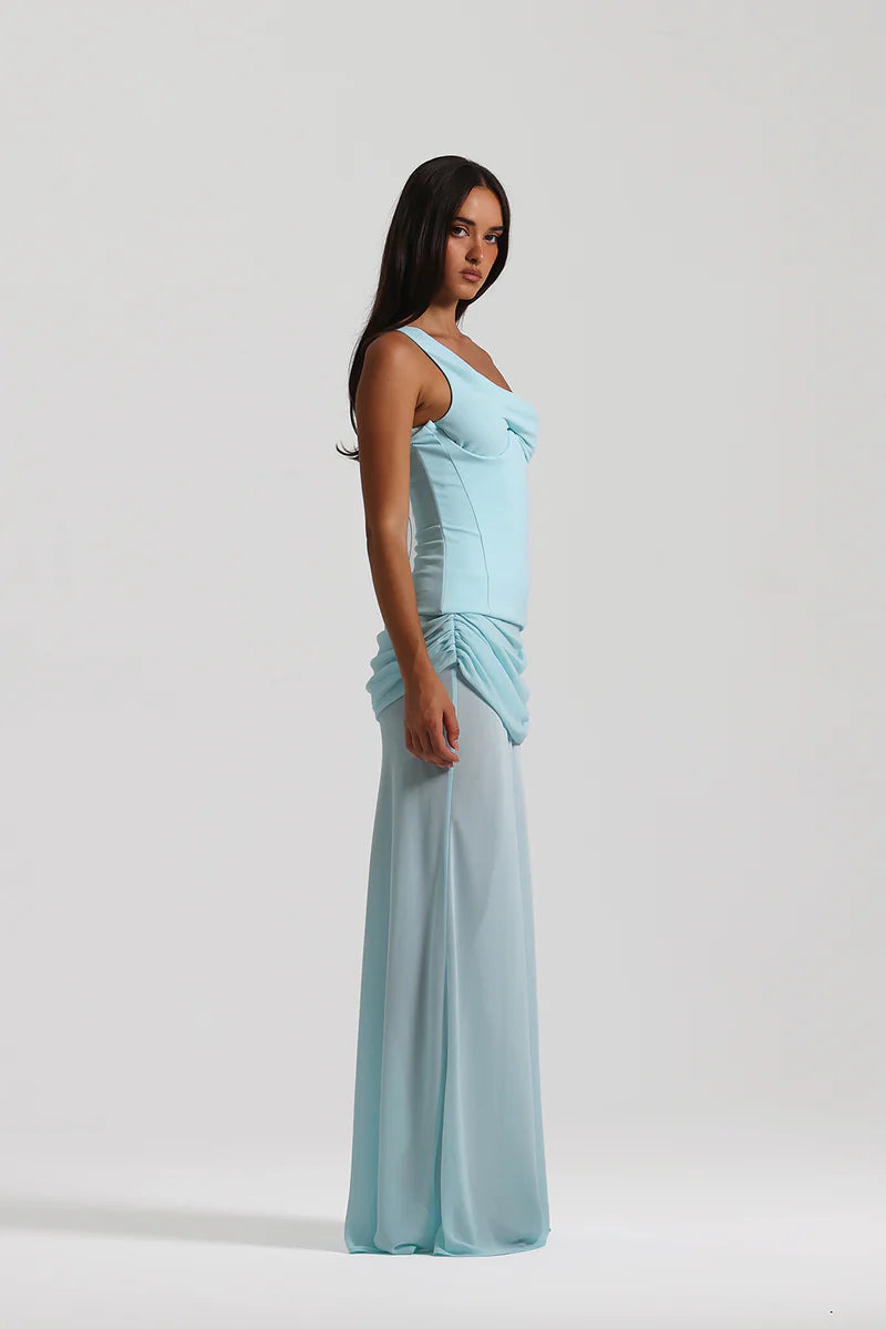 The Natalie Rolt Cadence Gown 🩵 2