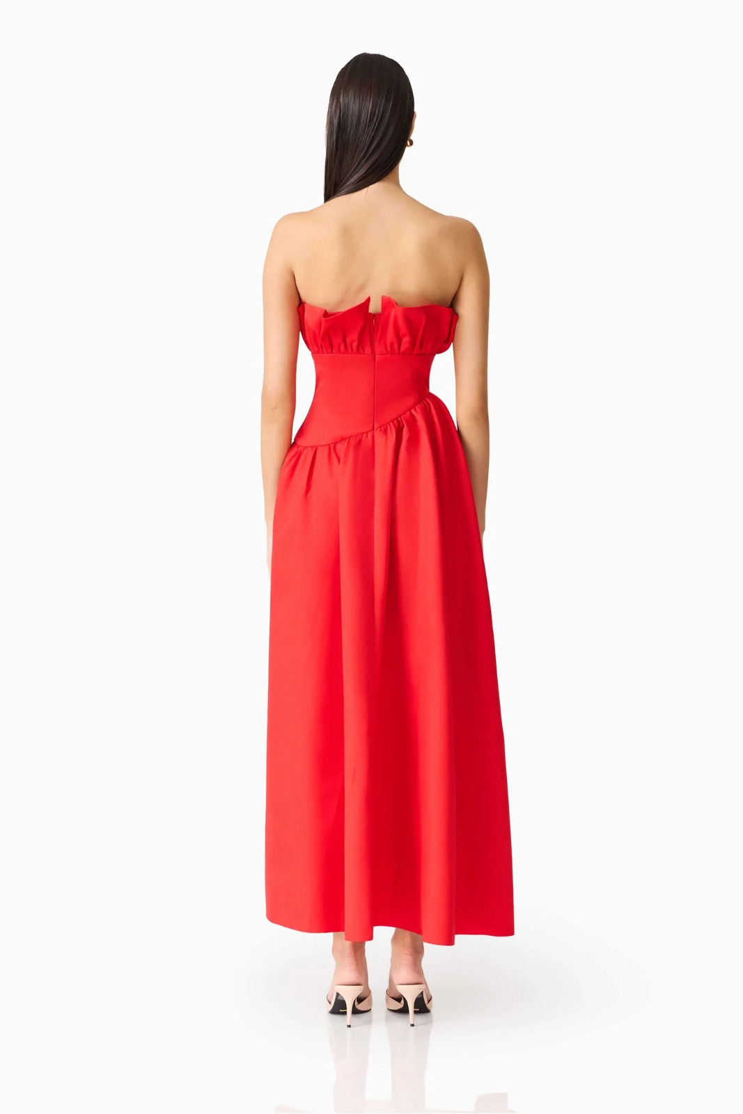 The Sold Out Elliatt Laurel Maxi Dress in Red ❤️ 4