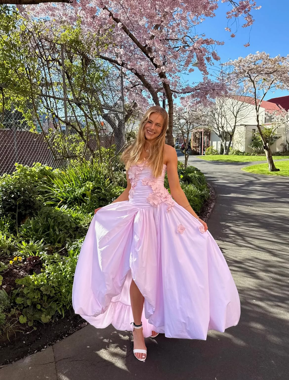 ✰AJE SPLENDOUR FLOWER GOWN✰