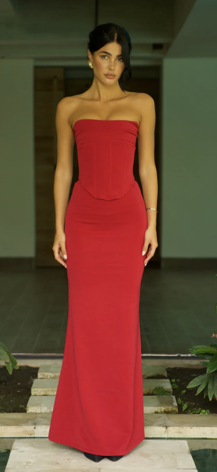 Hntr the label Louie gown 2