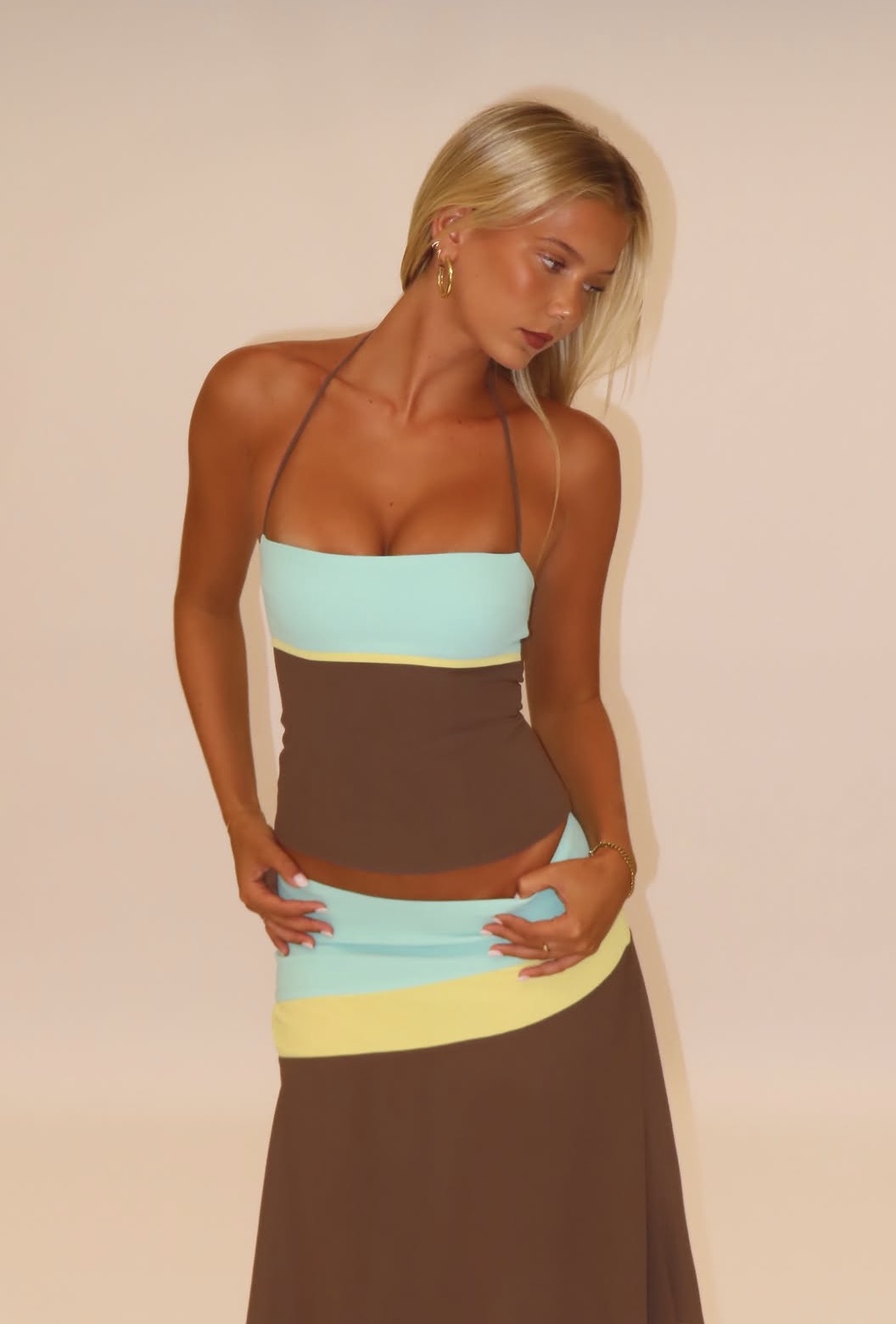 i am Delilah Iris set - Mocha 4