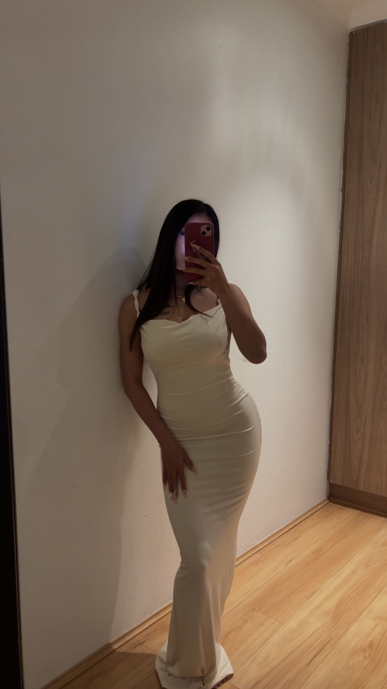 Morana Backless Maxi 2