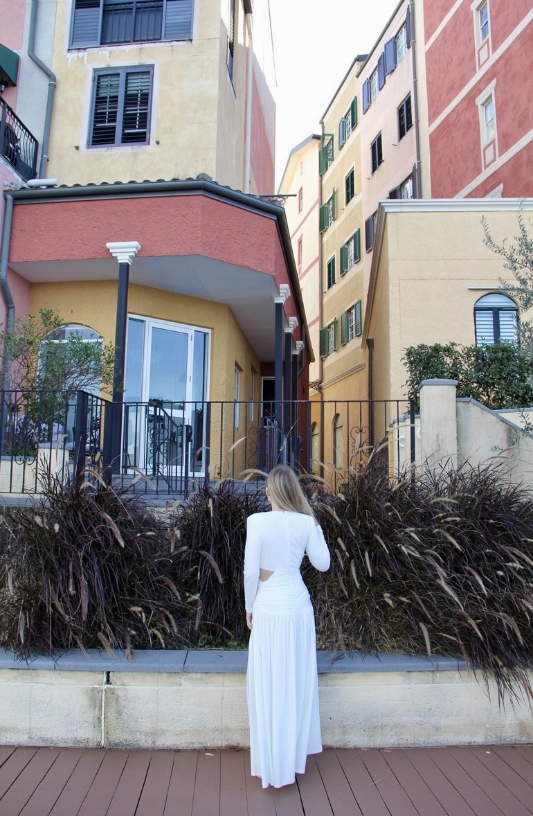 SHEIKE Plunge Cut-Out Maxi 2