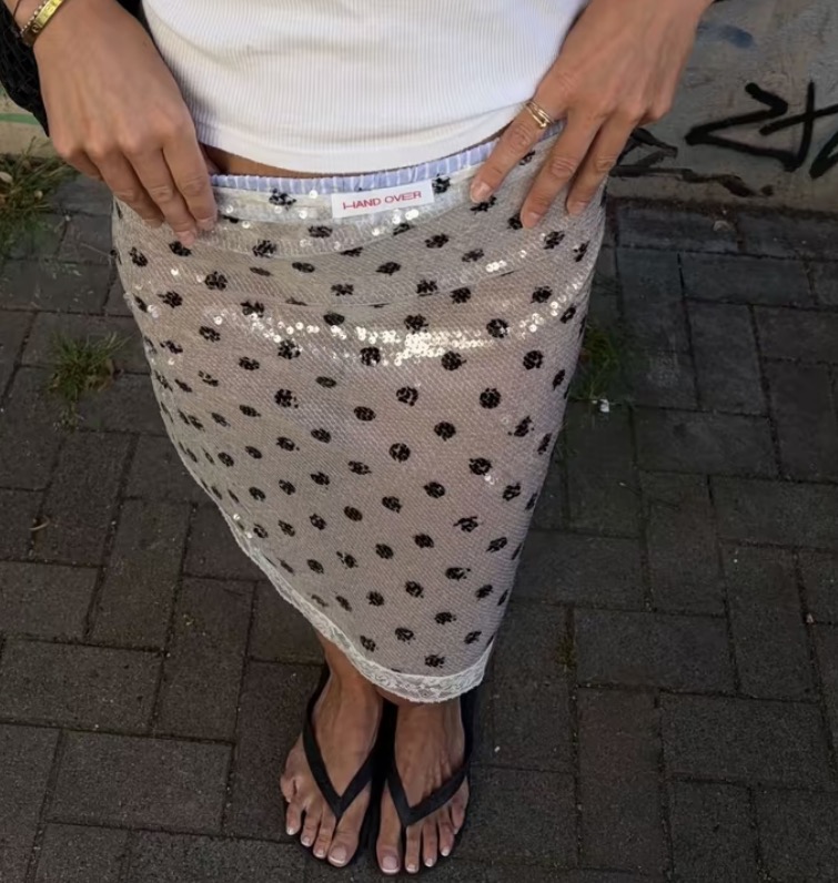 Handover Leandro’s midi skirt 3
