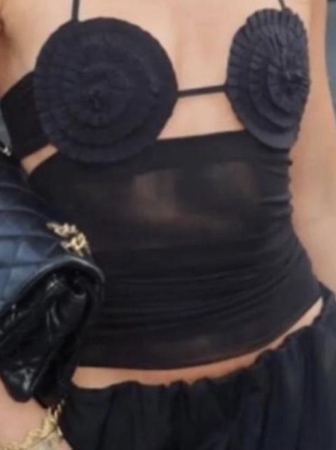 Delila spiral top