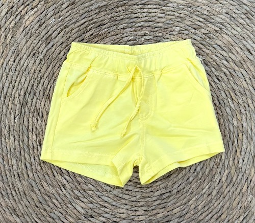 Pantalón corto