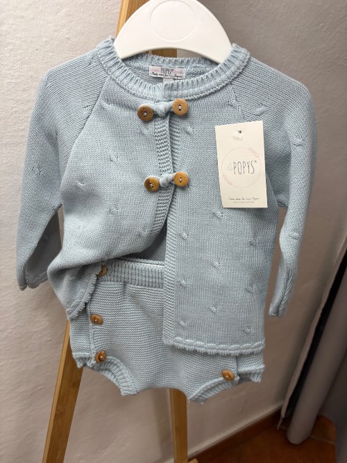 Conjunto punto talla 12,18 y 24 meses