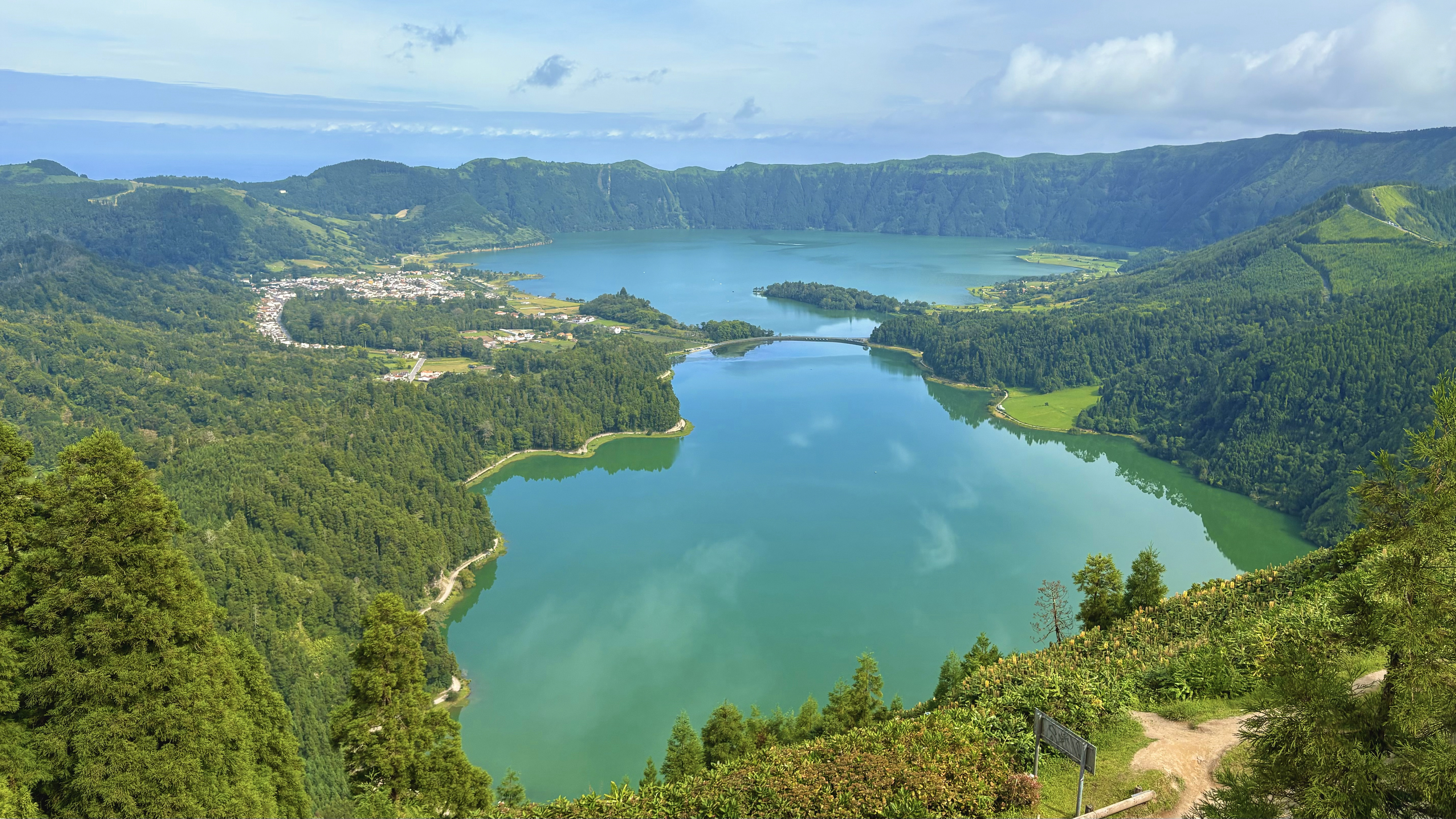 Viewpoint spots in Azores
