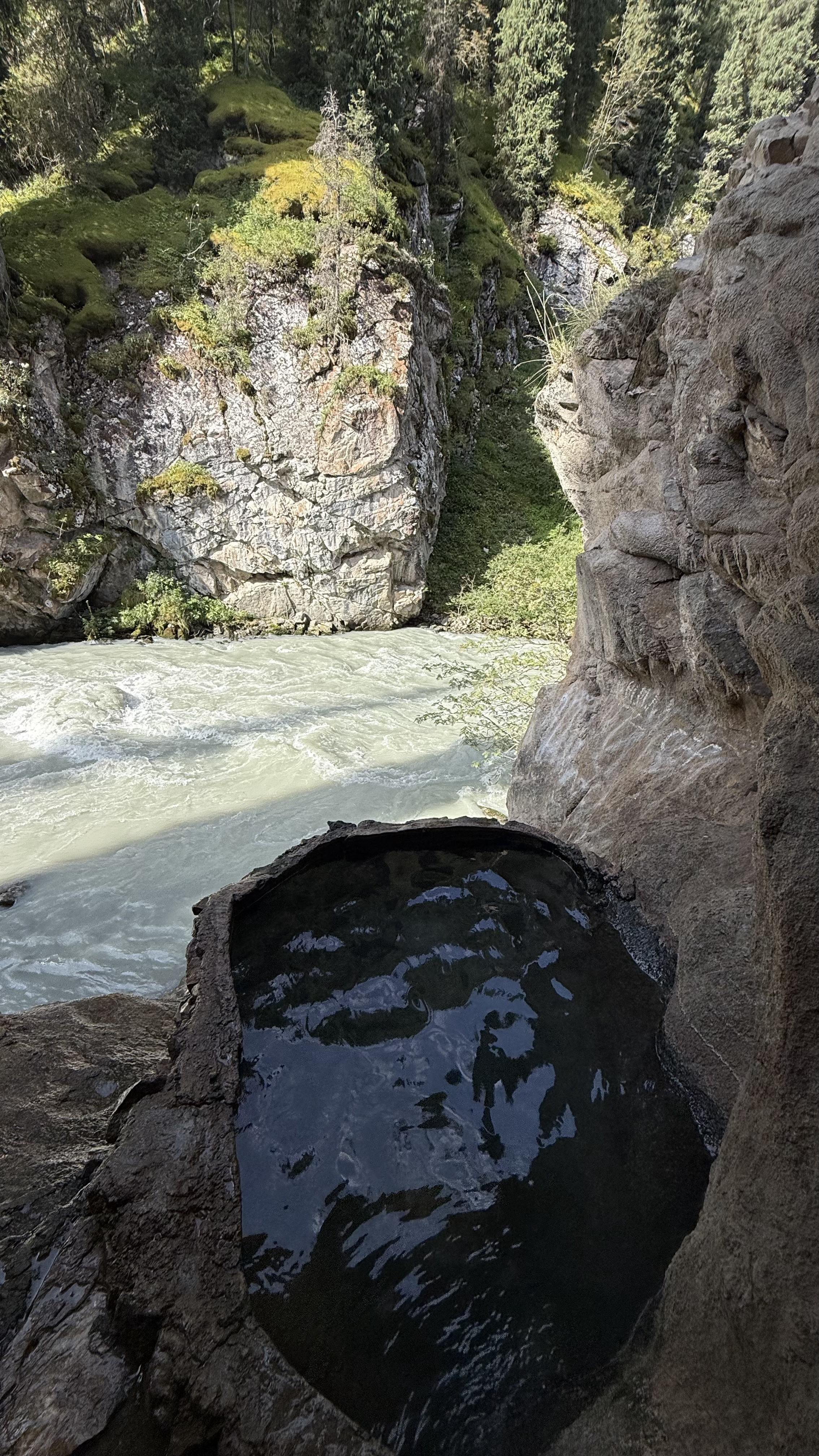 Natural bath spots in Kyrgyzstan