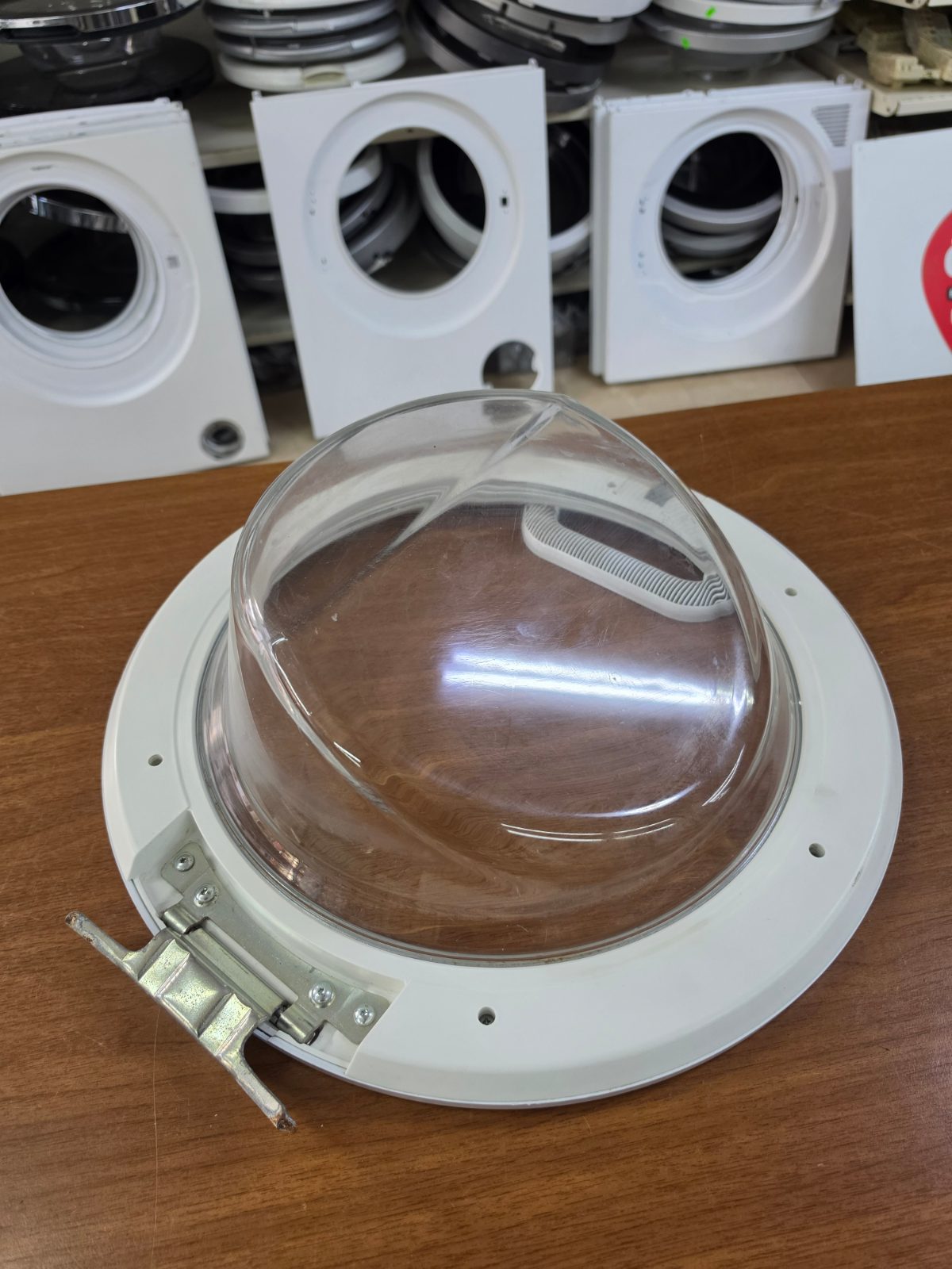 Hotpoint Ariston çamaşır makinesi ikinci el ön kapak grubu EMG 723 823 923 10 23 modellerine uygundur detaylı bilgi özdur yedek parça — görsel 2