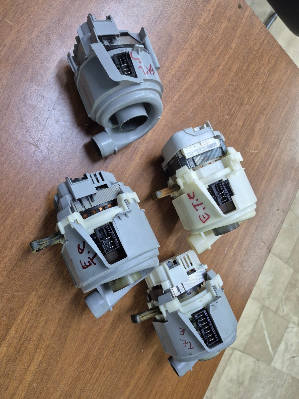 Bulaşık Makinesi Isıtması Bosch Siemens Profiko 2.el Çıkma Tamirsiz — görsel 3