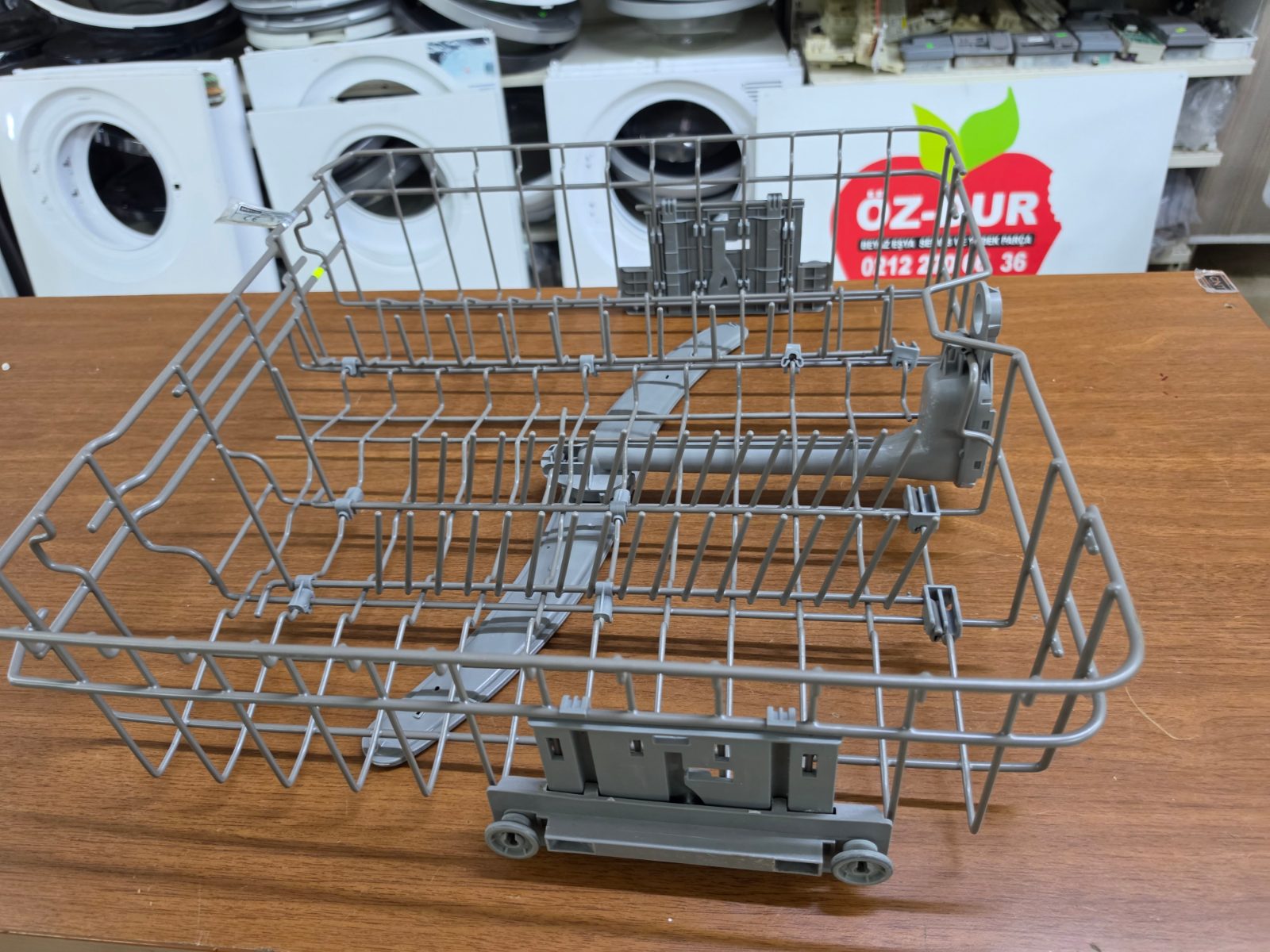 Samsung DW60M5040FW Bulaşık Makinesi Asansörlü Üst Sepet — görsel 3