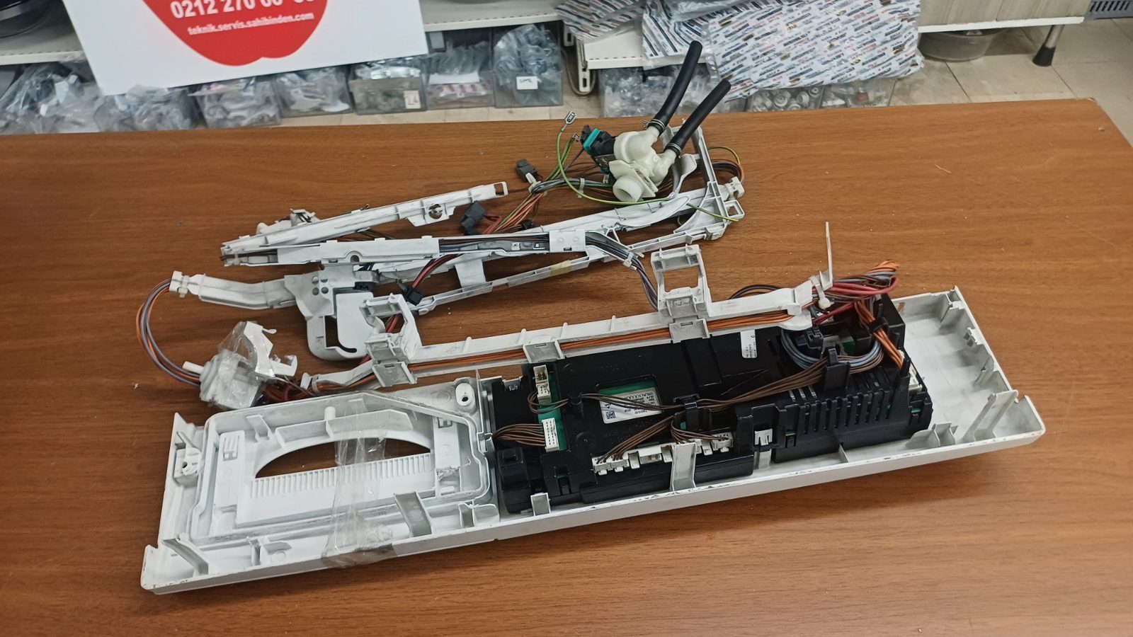 Bosch WAK20202TR Beyin Kartı 8 kg 1000 Devir - Orijinal Çıkma — görsel 2