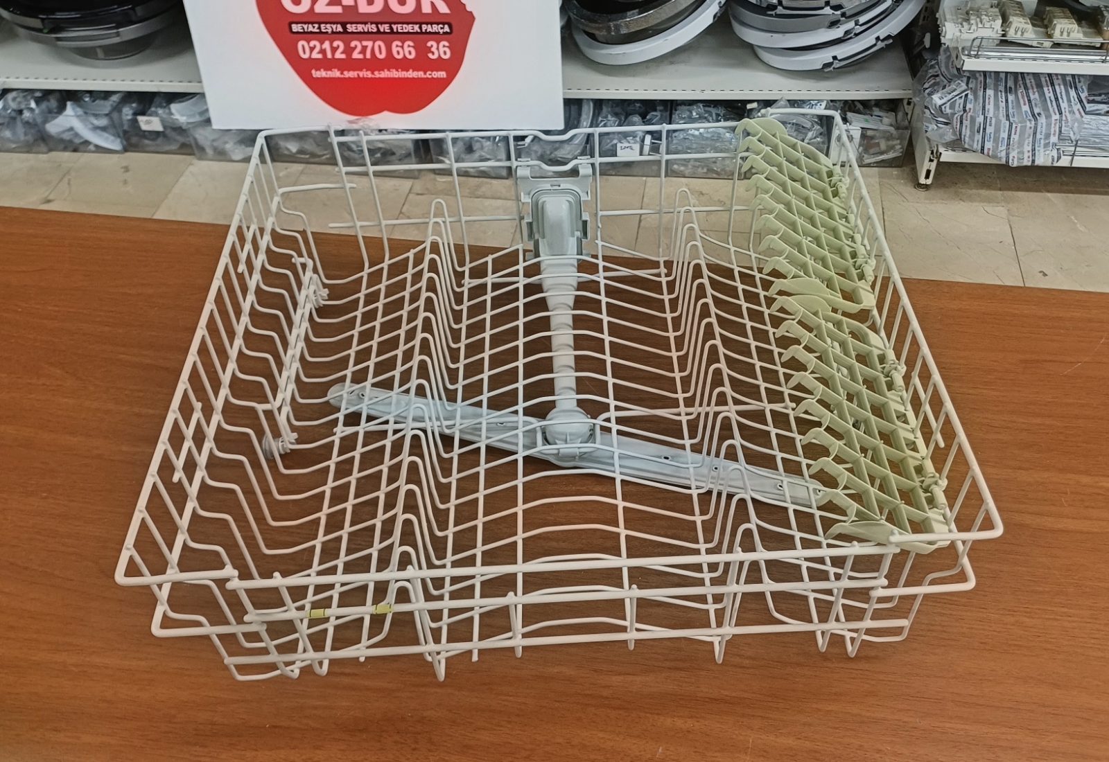 Arçelik Beko Altus Uyumlu Bulaşık Makinesi Üst Sepeti Komple Fıskiyeli (1799500100) — görsel 3