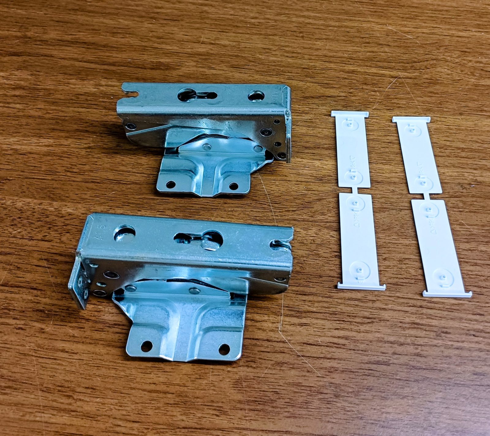 Bosch Siemens Ankastre Buzdolabı Kapak Menteşesi 2'li Set - 00481147 — görsel 4