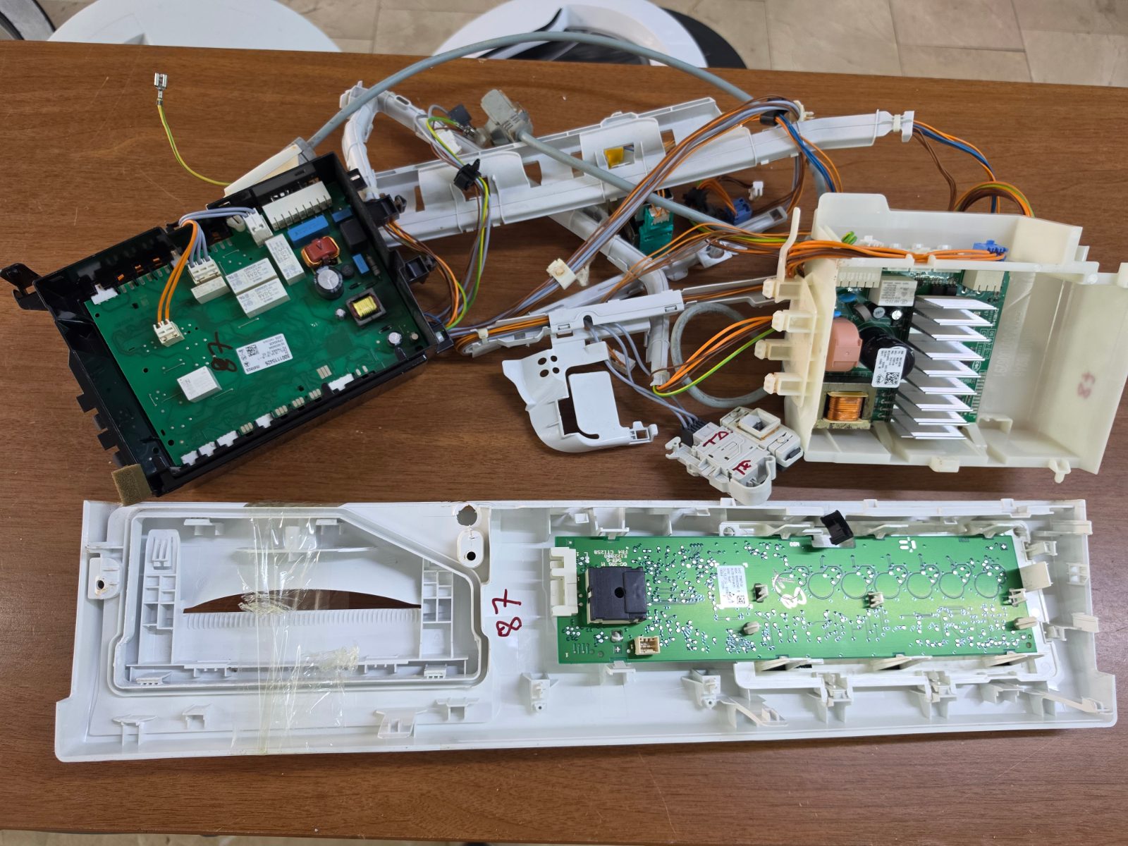 Profilo Premium 9 Çamaşır Makinesi Ön Panel, Ekran ve Elektronik Kart Seti (Orijinal Çıkma) — görsel 4
