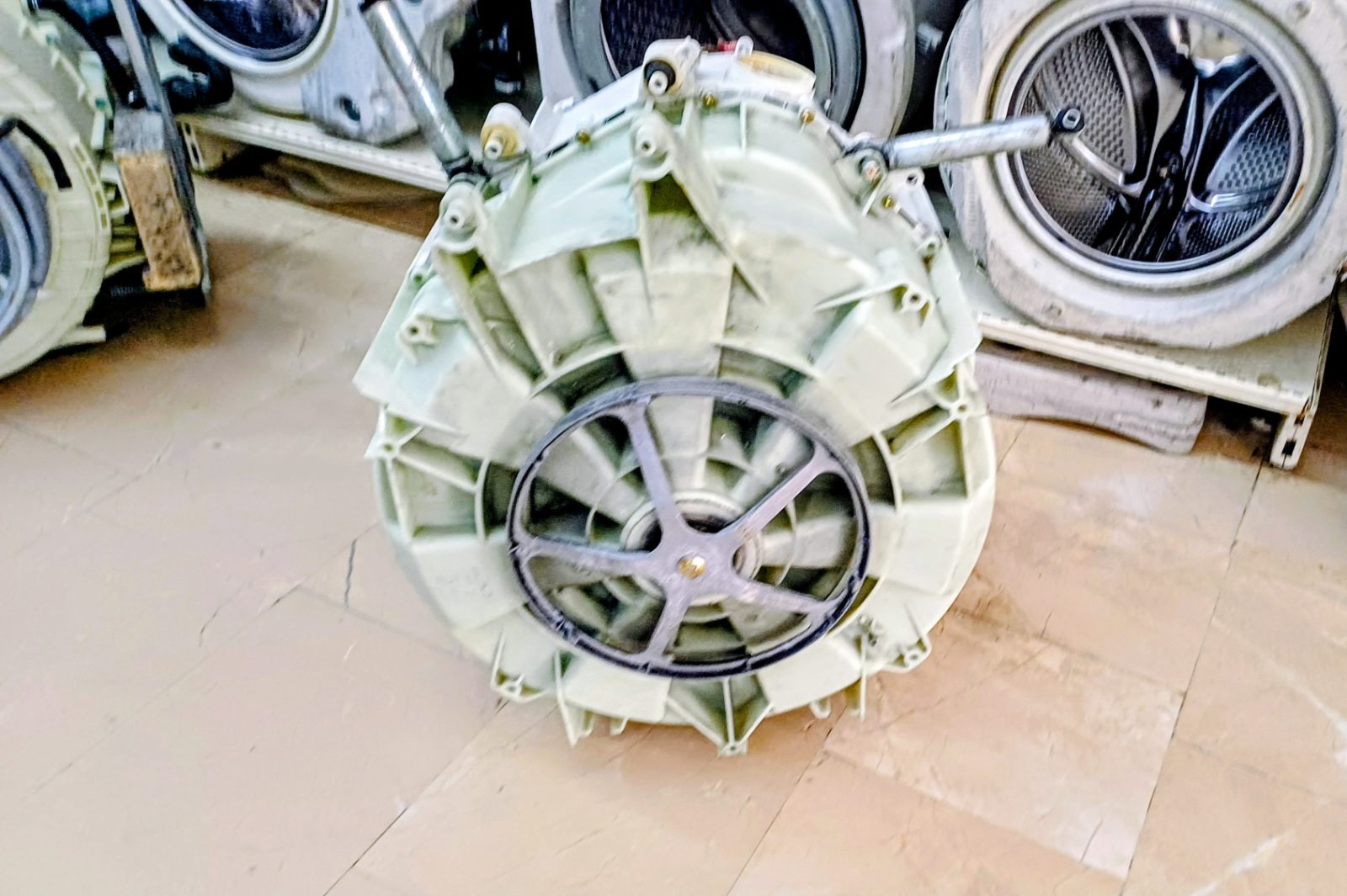 Siemens / Bosch WXL 1061TR/10 Orijinal Komple Çamaşır Makinesi Kazanı (Tambur Grubu) — görsel 3