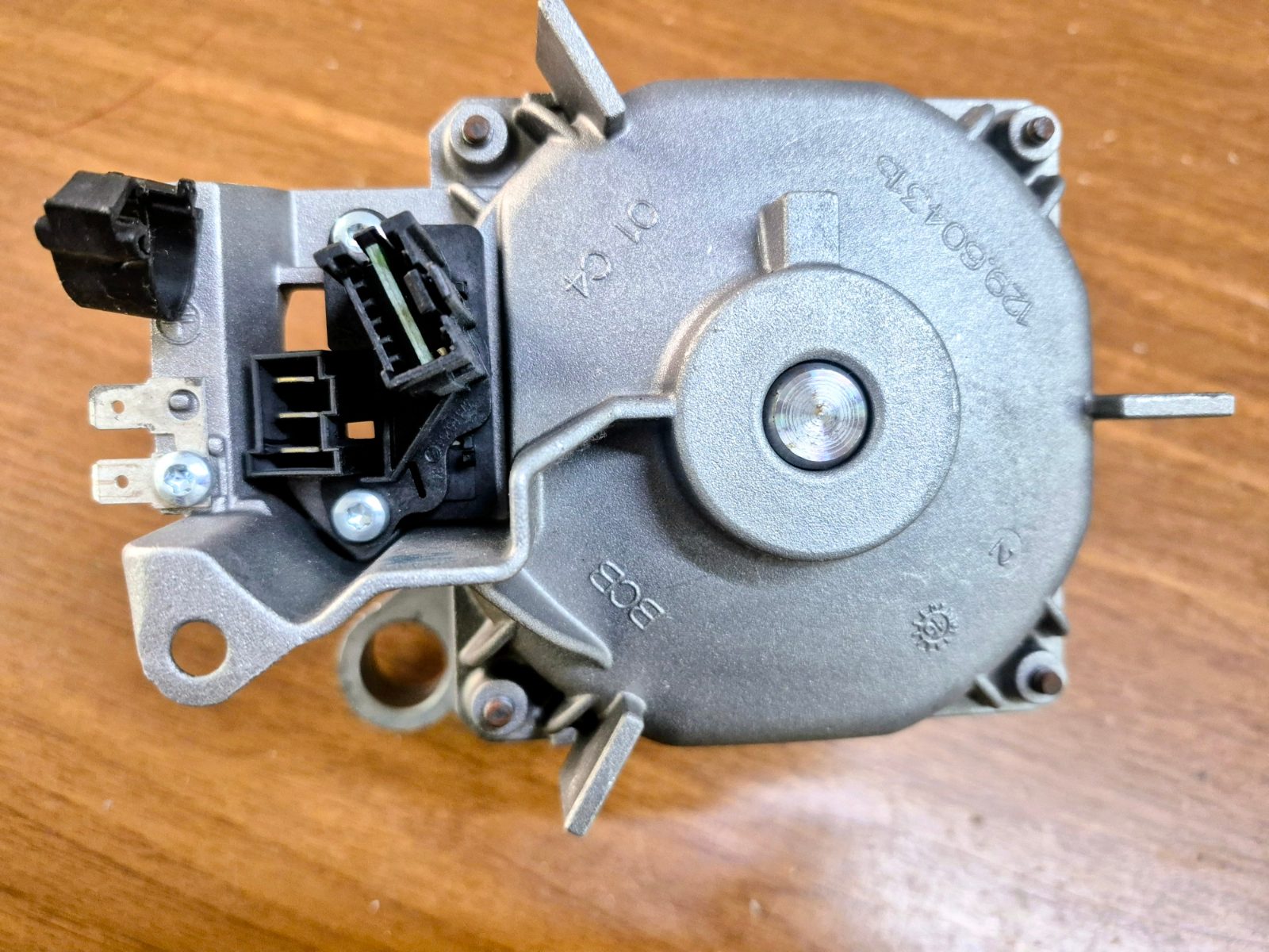 Bosch Siemens Profilo Çamaşır Makinesi BLDC Motor 00146206 - Özdur Yedek Parça — görsel 2