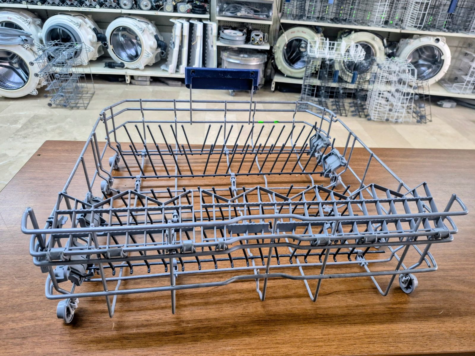 Siemens SN56L580TR Bulaşık Makinesi Alt Sepeti — görsel 4