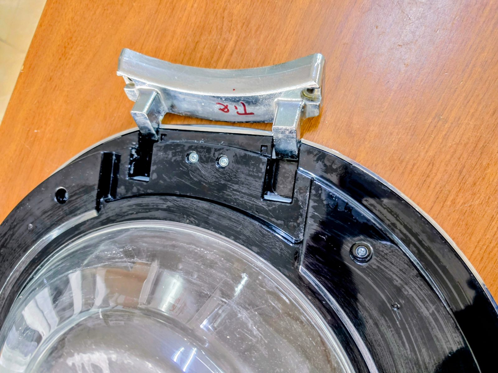 Vestel Hızlı 10912TT (10 KG) Çamaşır Makinesi Komple Ön Kapak  ​Uyumlu Model: Vestel Hızlı 10912TT 10 kg serisi ve aynı kapak yapısını kullanan muadili Vestel / Seg / Regal modelleri — görsel 17