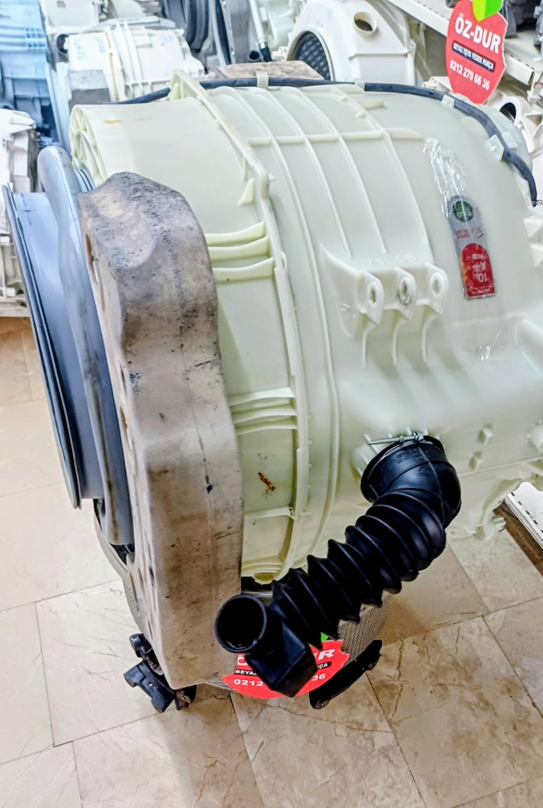 Hotpoint Ariston AQ104D 49 Aqualtis Çamaşır Makinesi Kazanı Komple (Temiz / Orjinal — görsel 3