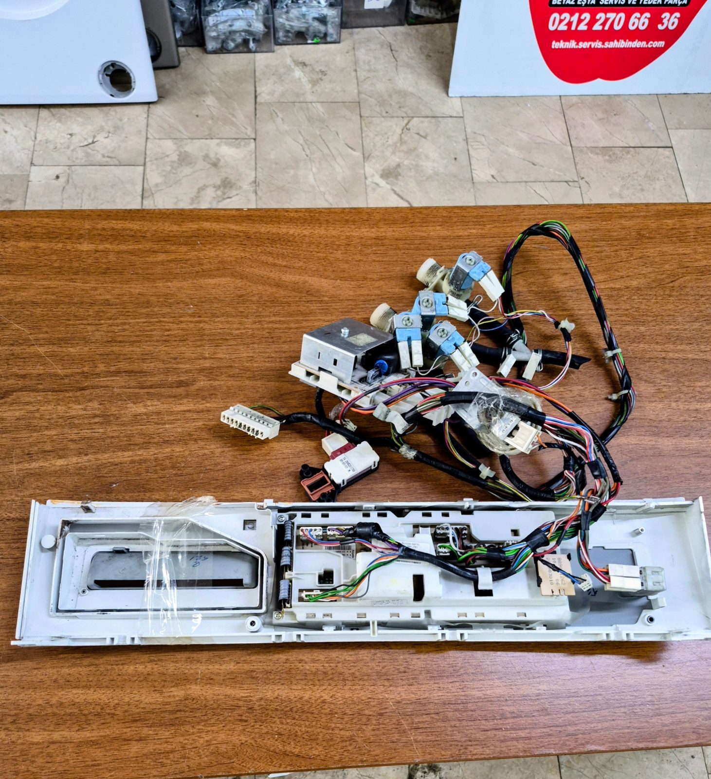 Arçelik 8104 HT Çamaşır Makinesi Ön Panel + Elektronik Kart + Tesisat Komple Set — görsel 4