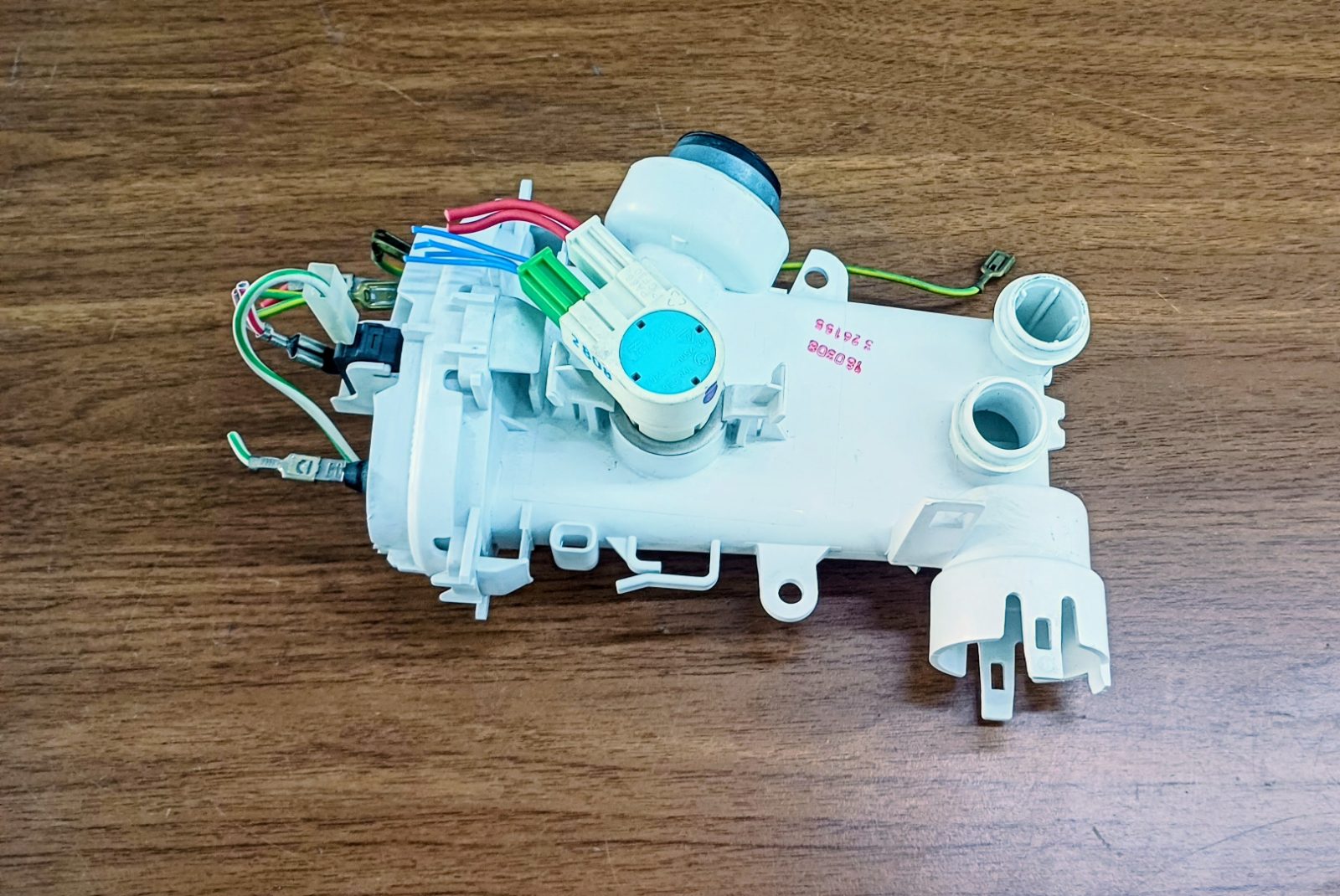 Siemens SE55M579EU Bulaşık Makinesi Akış Tipi Isıtıcı Bloğu (Rezistanslı Pompa Bloğu) — görsel 2