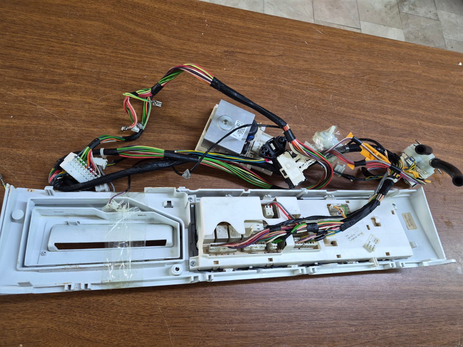Arçelik 8103 Y Çamaşır Makinesi Ön Paneli Kartı Kablo Tesisatı Orjinal Çıkma — görsel 3
