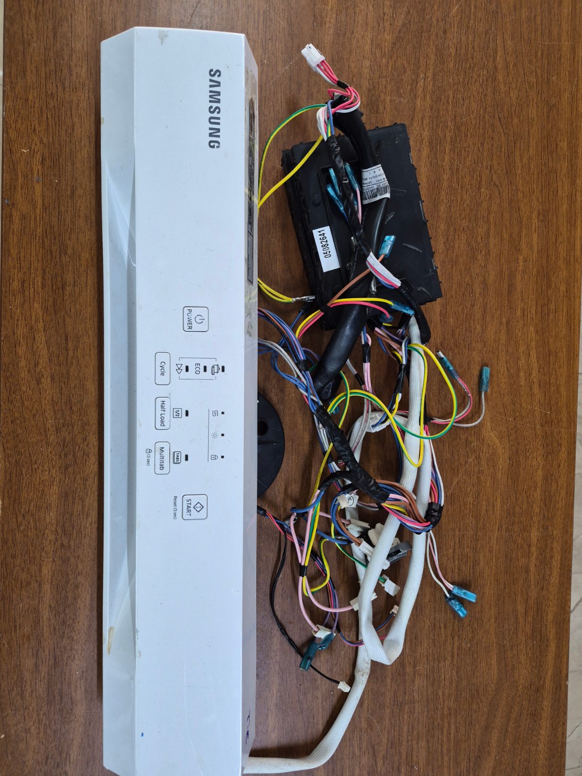 Samsung DW60H3010FW/TR Orjinal Ön Panel Tuş Grubu ve Kablo Demeti — görsel 4