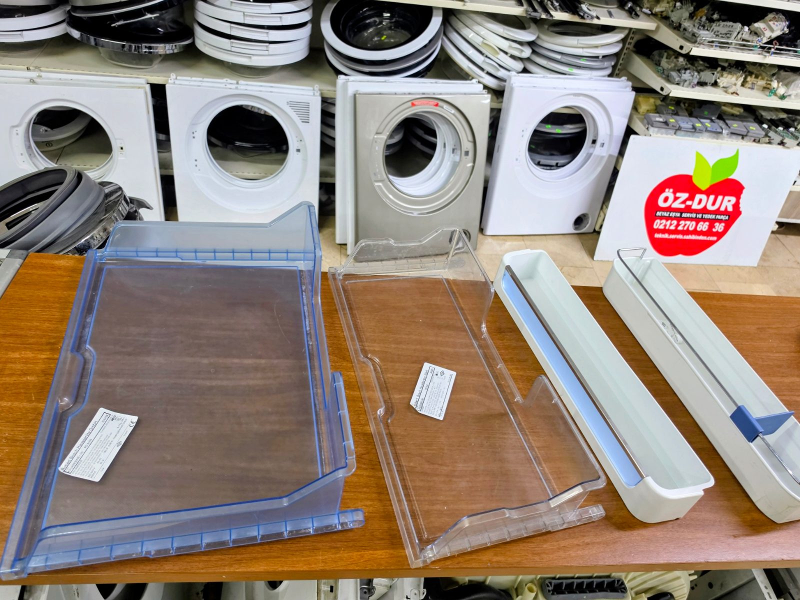 Bosch Siemens Profilo Buzdolabı Şeffaf Derin Dondurucu / Sebzelik Çekmecesi (KSU49630NE) — görsel 16