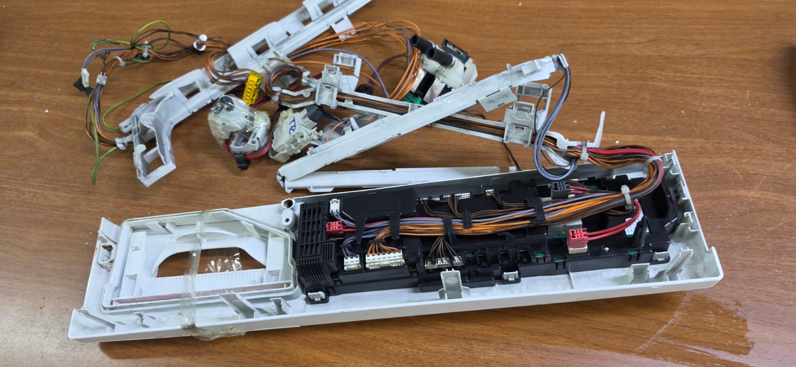 Bosch WAQ20480TR Çamaşır Makinesi Kartlı Ön Panel - Test Edilmiş Orijinal ​Bosch Avantixx 8 VarioPerfect WAQ20480TR Komple Ön Panel (Yazılımlı Kart) — görsel 6