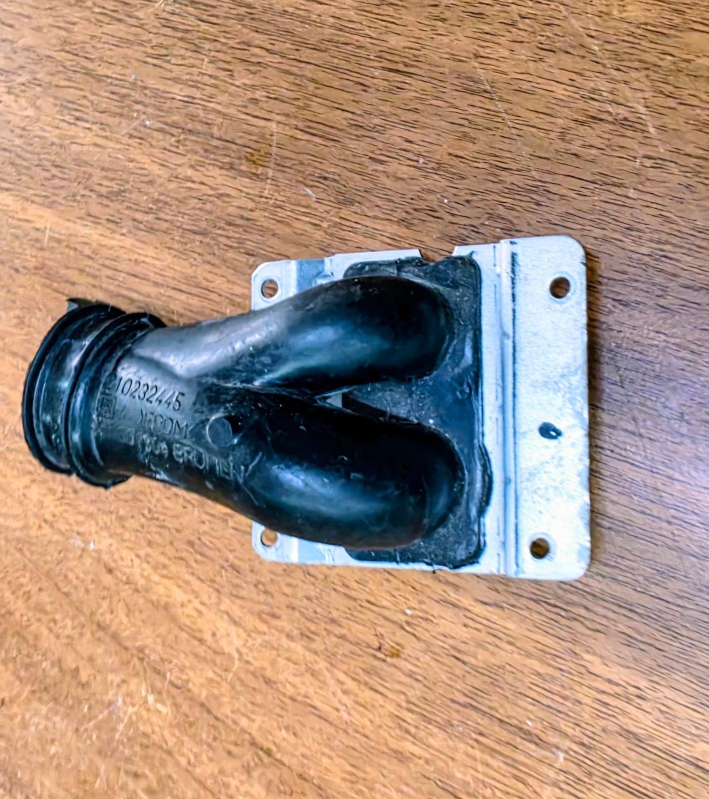 Hotpoint Ariston Indesit Bulaşık Makinesi Askoll Motor Bağlantı Hortumu (210232445) — görsel 1