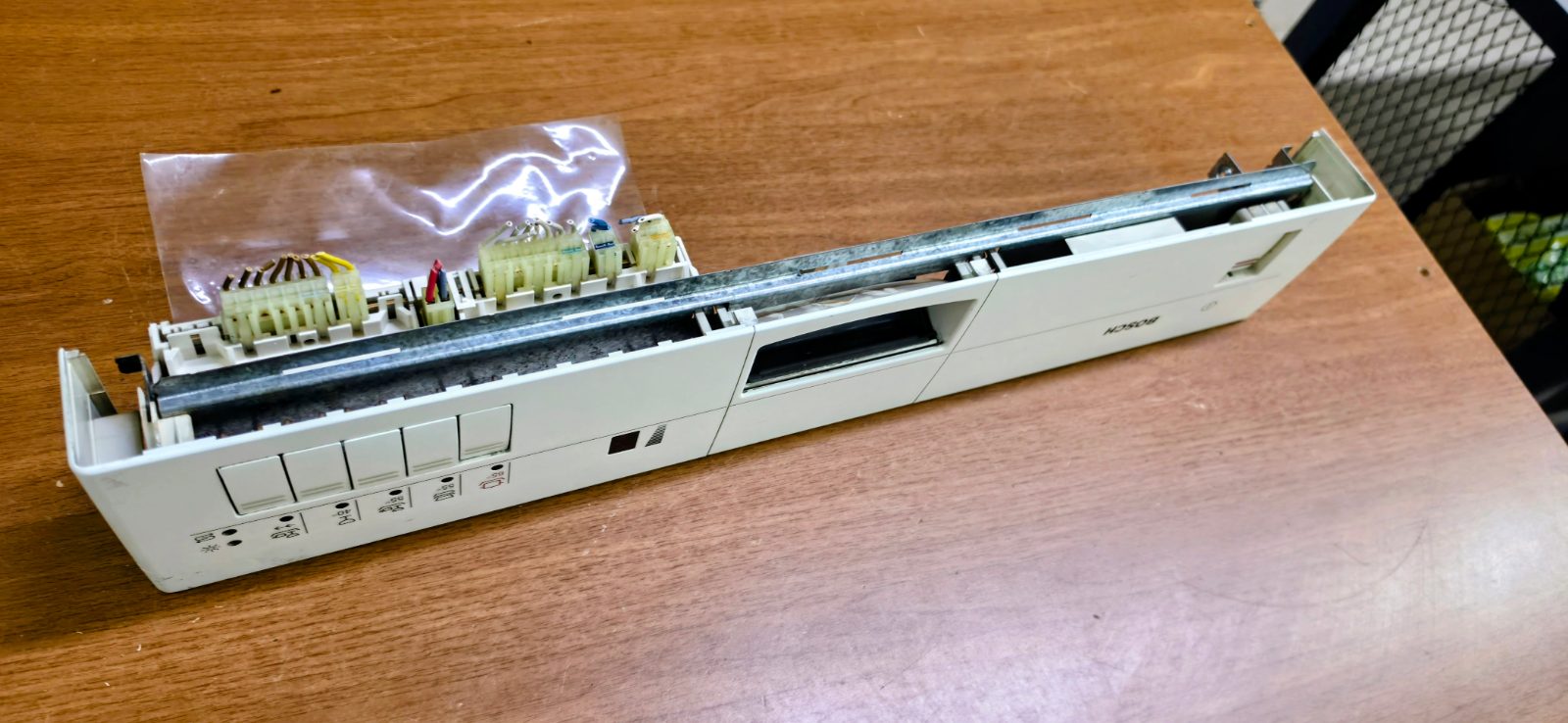 Bosch Bulaşık Makinesi Ön Kontrol Paneli ve Elektronik Kart - S655302/07 — görsel 2