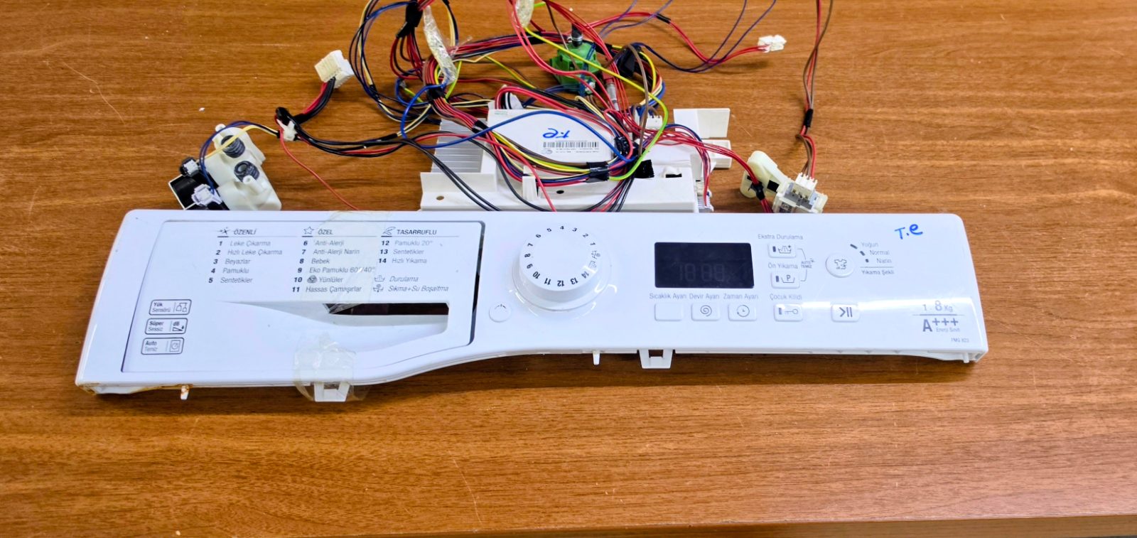 Hotpoint-Ariston FMG 823 Çamaşır Makinesi Ön Panel + Elektronik Kart + Tesisat — görsel 1