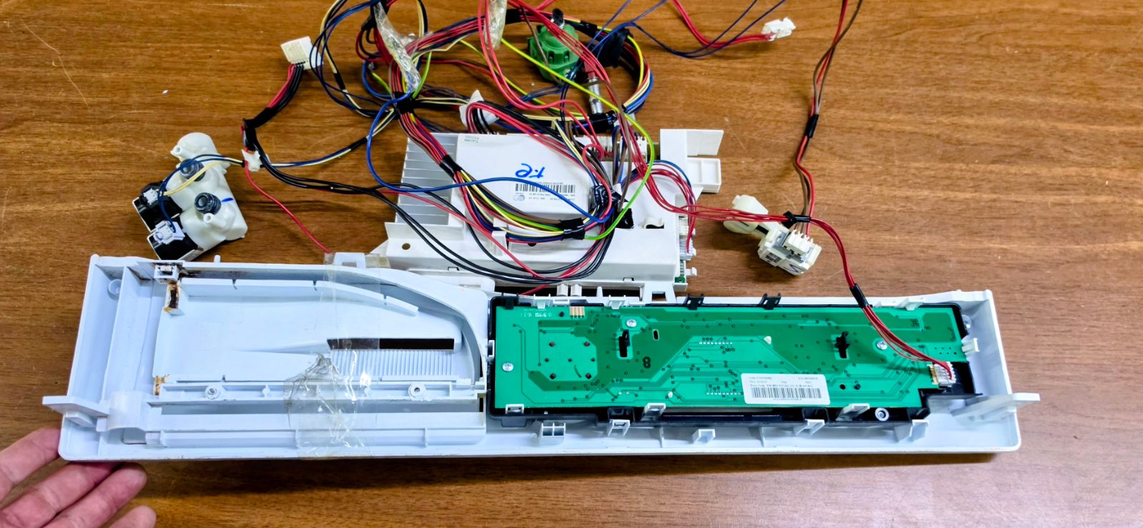 Hotpoint-Ariston FMG 823 Çamaşır Makinesi Ön Panel + Elektronik Kart + Tesisat — görsel 2