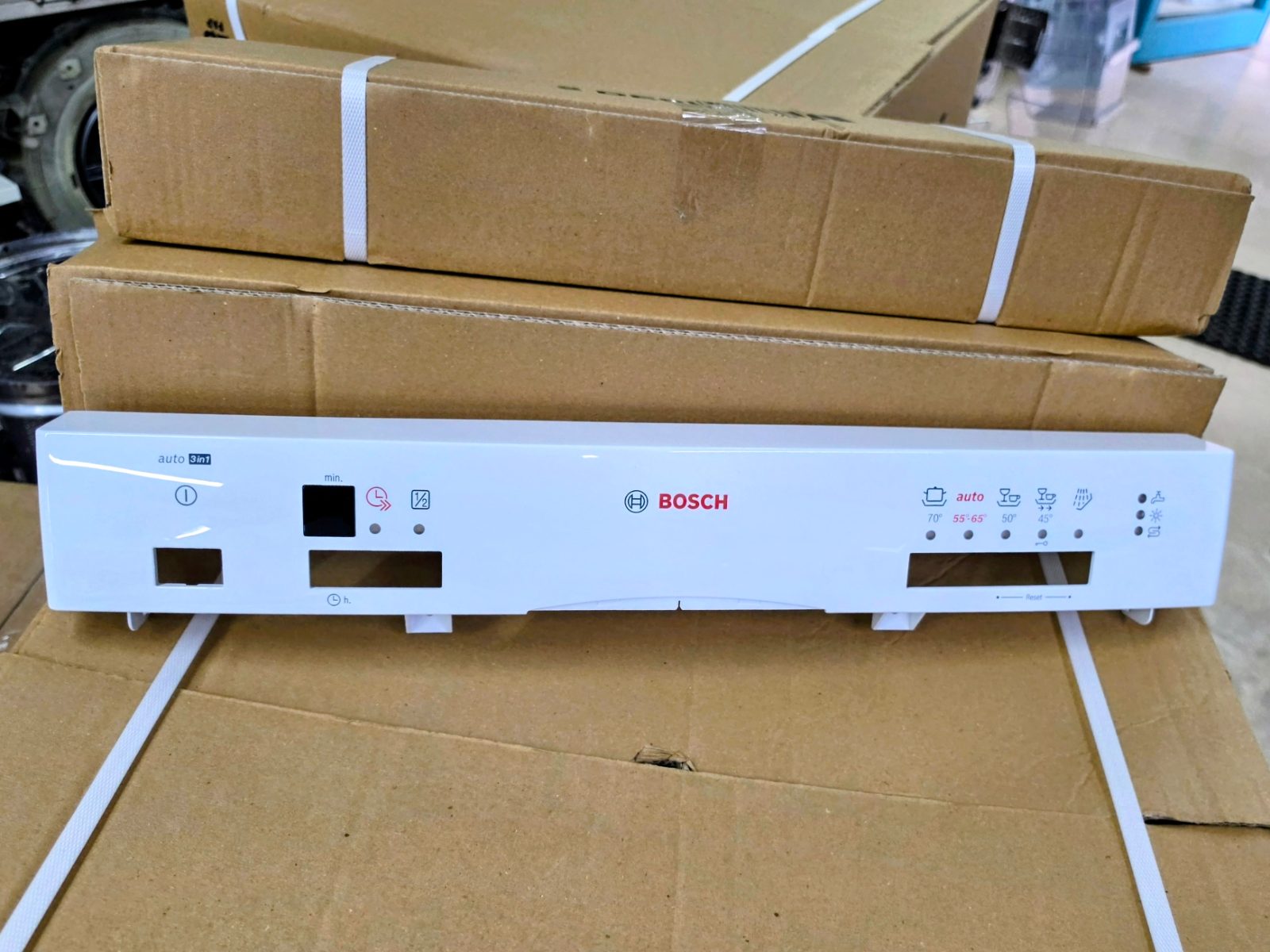 Bosch Bulaşık Makinesi Orijinal Ön Kontrol Paneli Plastiği (00665305 / 00987246) — görsel 5