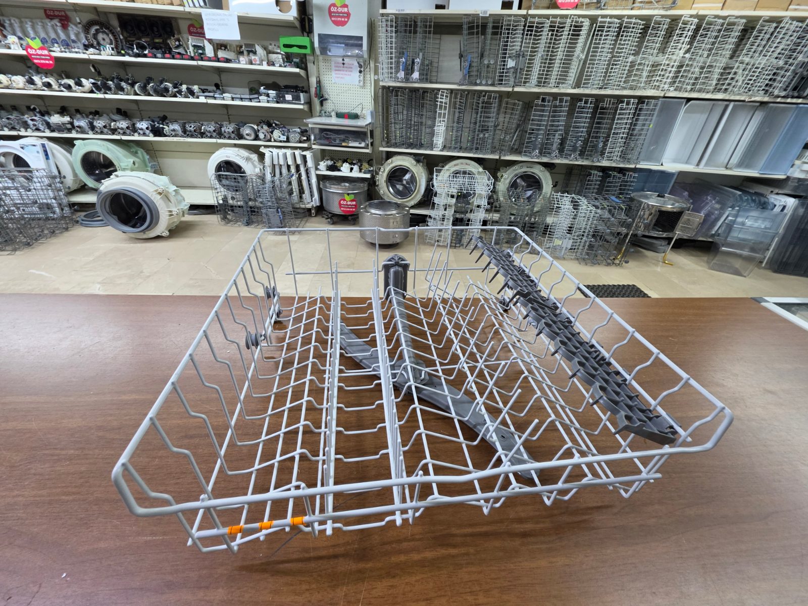 Bosch SE25235/17 Bulaşık Makinesi Üst Sepeti (Fıskiye ve Tekerlekli) — görsel 21