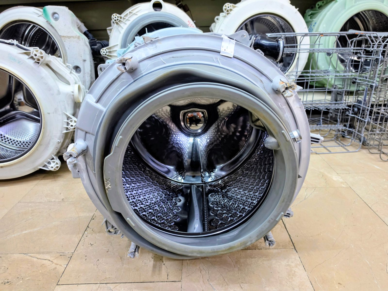 AEG Çamaşır Makinesi Kazanı Komple (Model: L87494EFL / Prod.No: 914531604) - Özdur Yedek Parça — görsel 4