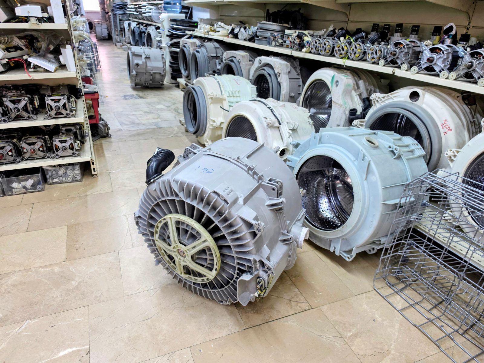 AEG Çamaşır Makinesi Kazanı Komple (Model: L87494EFL / Prod.No: 914531604) - Özdur Yedek Parça — görsel 5