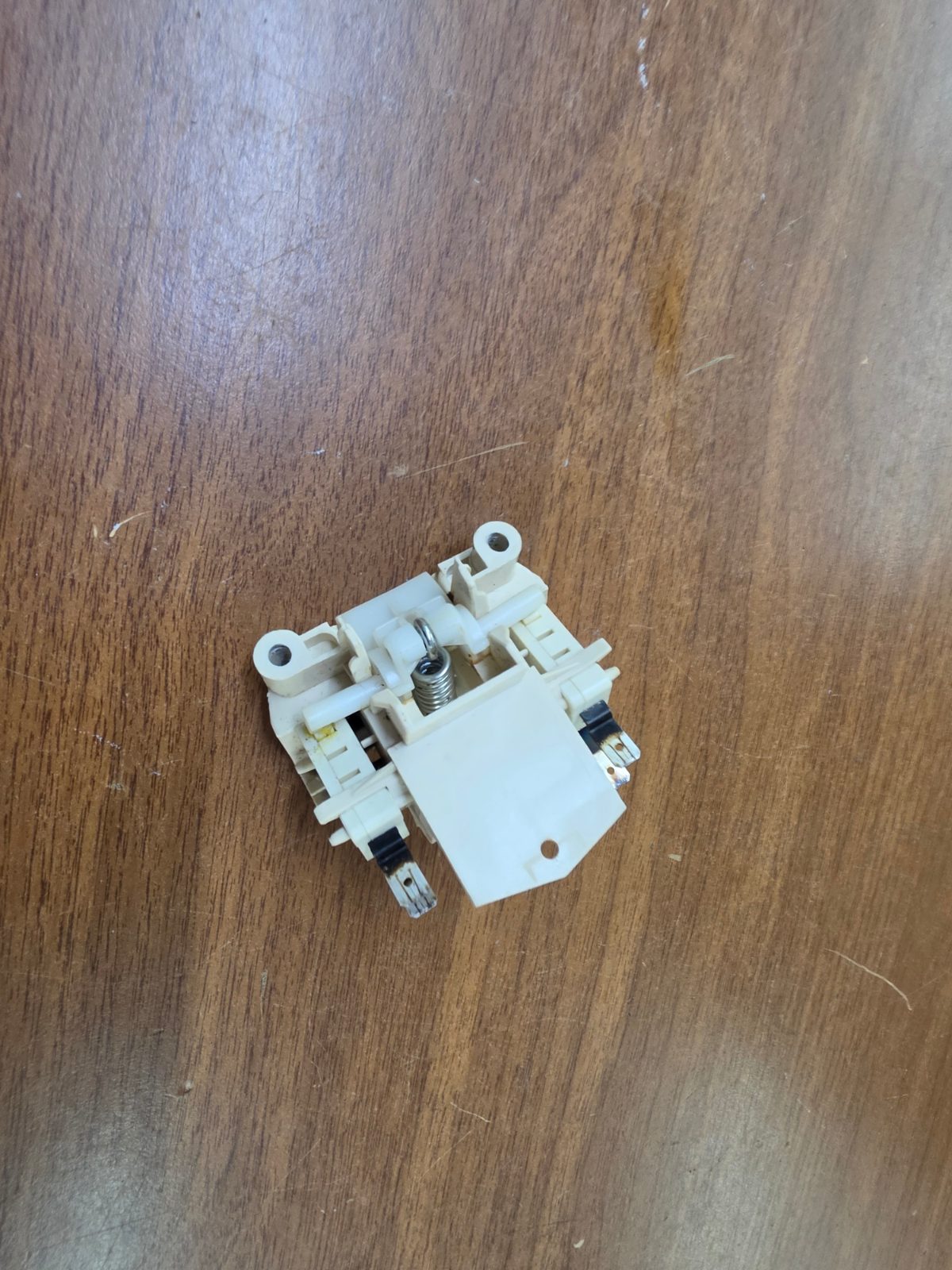Samsung Bulaşık Makinesi Kapı Kilit Mandalı / Emniyet Kilidi - Orijinal Çıkma (Sadece Servislere) — görsel 6