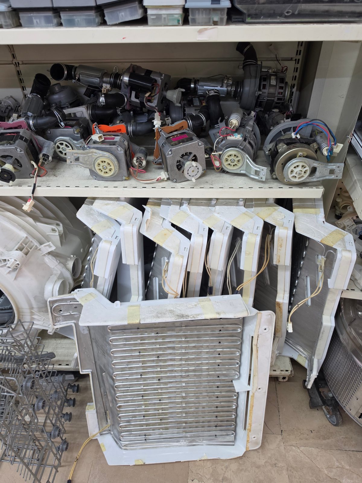 Bosch, Siemens, Profilo Alttan Donduruculu Buzdolabı İzolasyon Parçası (Kod: 00778222) — görsel 3