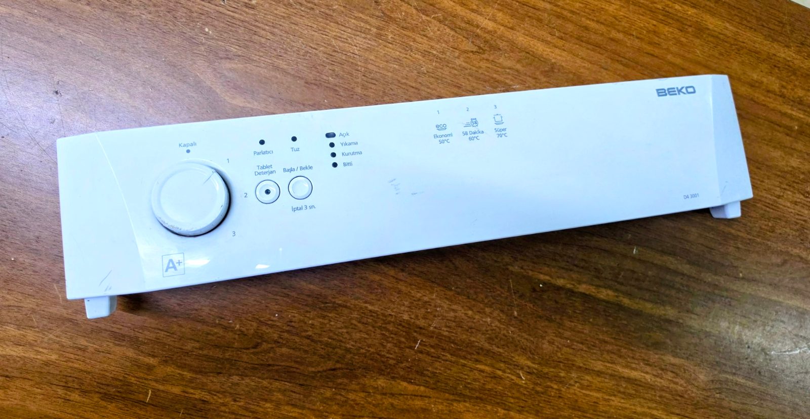 Beko D4 3001 Bulaşık Makinesi Ön Kontrol Paneli - Temiz / Orjinal Çıkma — görsel 3