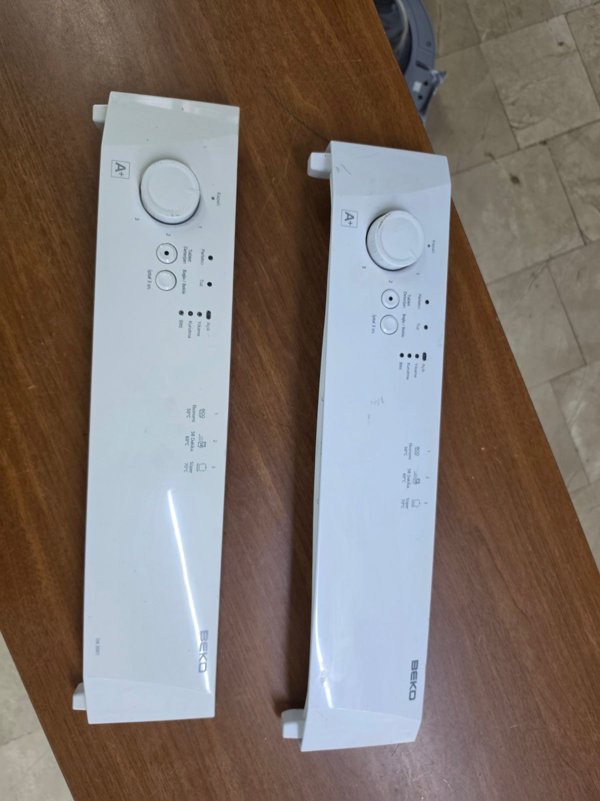 Beko D4 3001 Bulaşık Makinesi Ön Kontrol Paneli - Temiz / Orjinal Çıkma — görsel 11