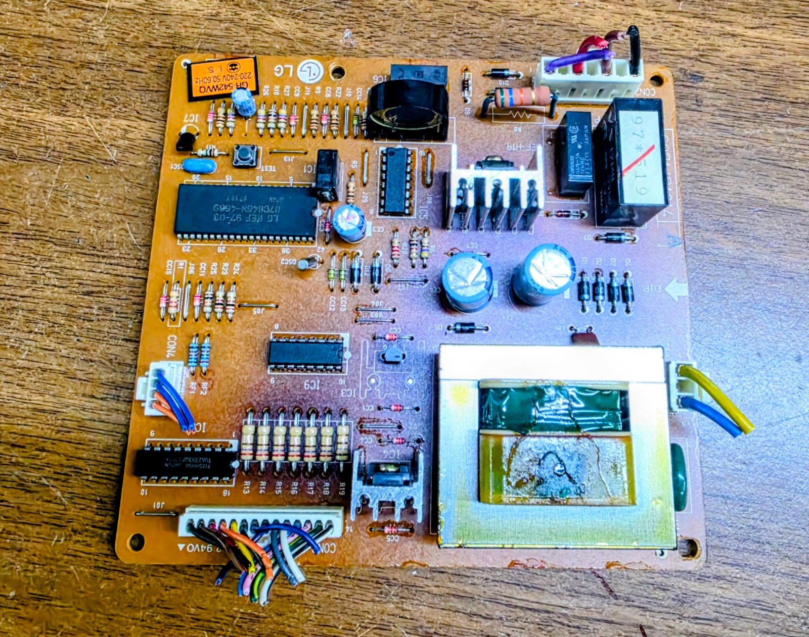 Arçelik 8180 NF model No-Frost buzdolaplarına uyumlu orijinal elektronik kontrol kartı (Anakart). — görsel 3