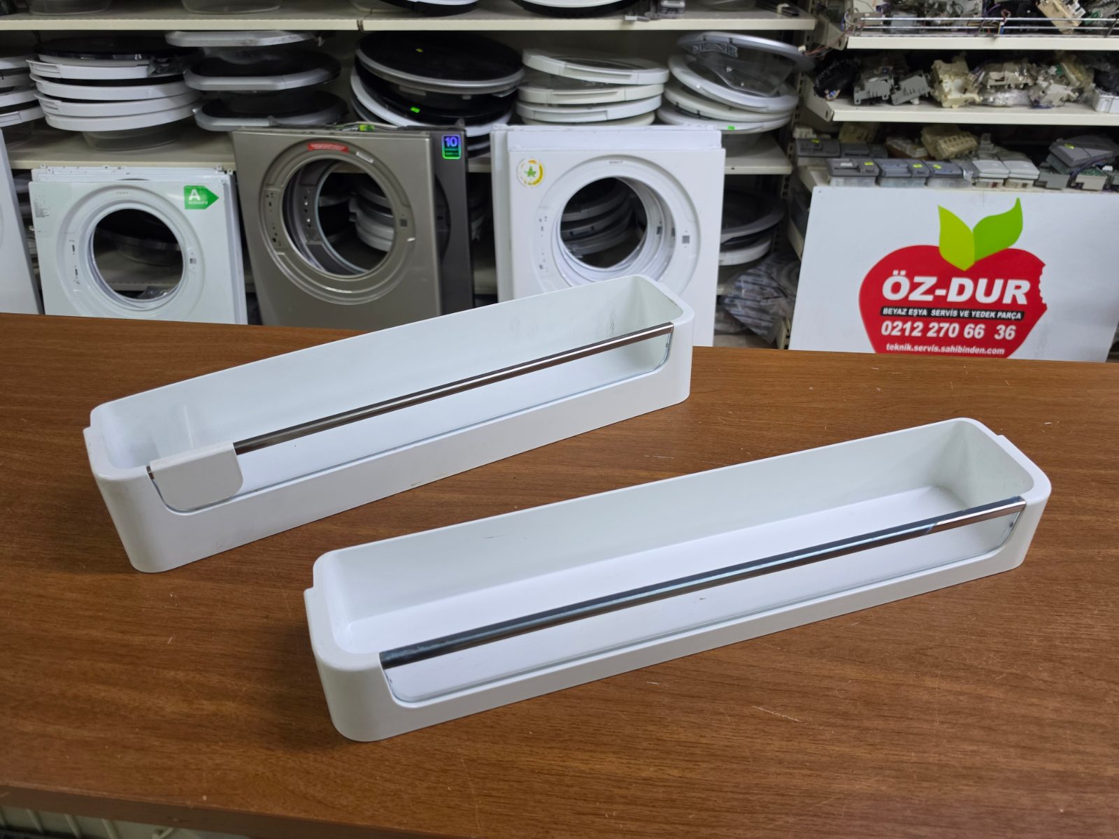 Bosch KSU49630NE Buzdolabı Kapı Rafı Şişelik Çıkma Orijinal — görsel 3