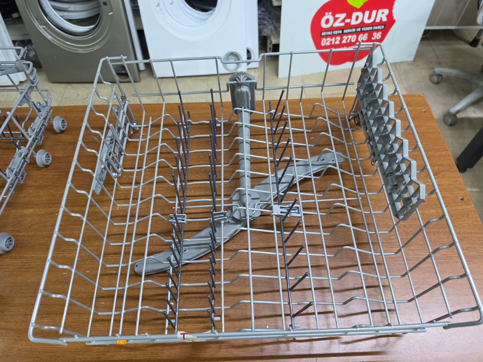 Siemens Bosch Profilo Uyumlu Bulaşık Makinesi Alt ve Üst Sepet Takımı (SE53E534ESiemens Bosch Profilo Uyumlu Bulaşık Makinesi Alt ve Üst Sepet Takımı (SE53E534EU Uyumlu)U Uyumlu) — görsel 15