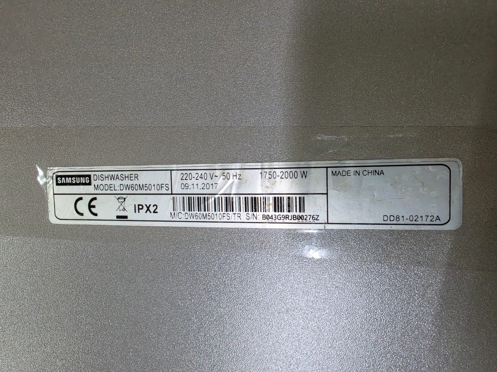 Samsung Bulaşık Makinesi Üst Tabla / Kapak (Gri - Inox) - DW60M5010FS Samsung marka DW60M5010FS model bulaşık makineleri ile uyumlu orijinal gri/inox üst tabladır. Çıkma/orijinal ve temiz durumdadır. Montaj tırnakları sağlamdır. Özdur Teknik / Gültepe garantisi ve güvencesiyle satışa sunulmuştur. — görsel 4