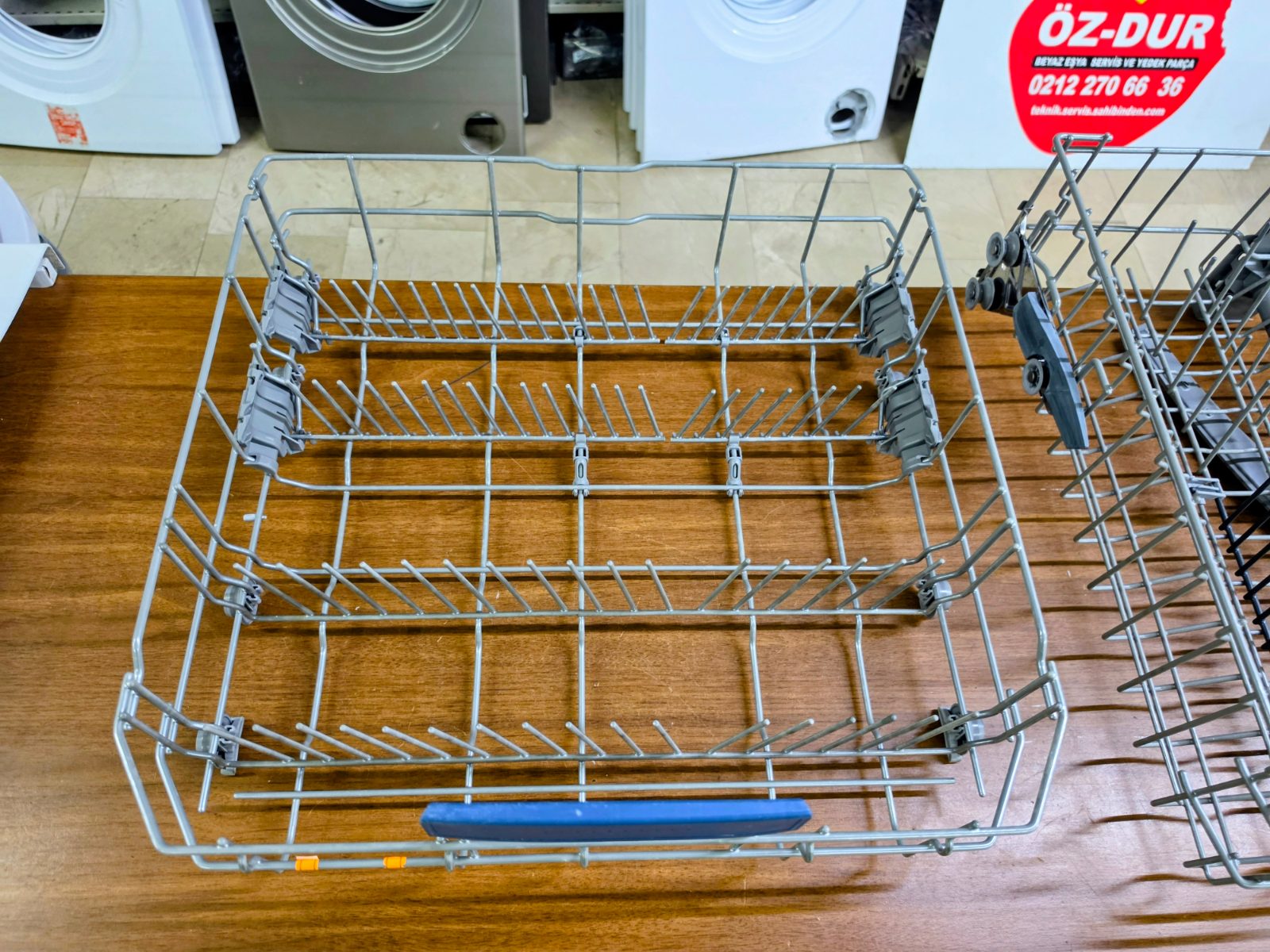 Bulaşık Makinesi Alt ve Üst Sepet Takımı (Orijinal 2. El Temiz / Çıkma) Bosch Siemens Profilo 2.el Çıkma Orijinal — görsel 10