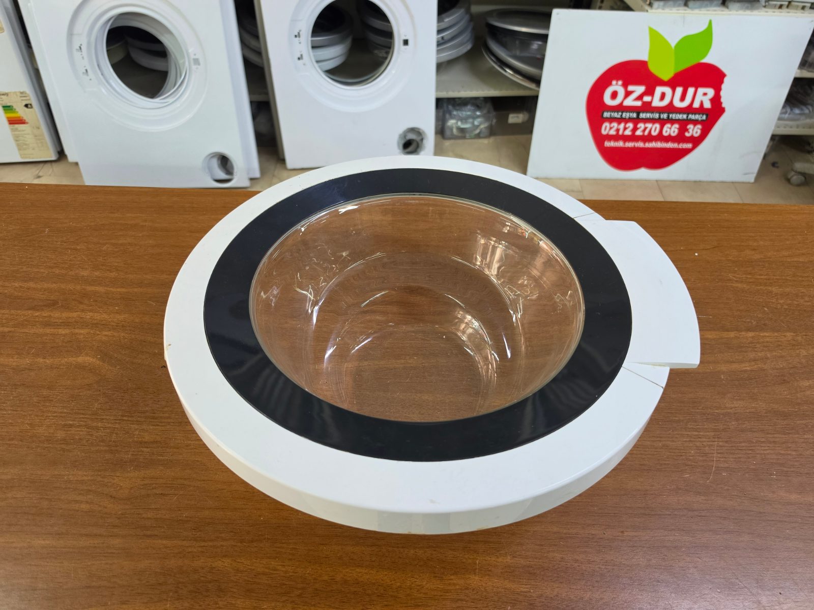SERİE 4 SERİE 6 WAT24460TR - Bosch / Siemens Çamaşır Makinesi Ön Kapak (Orijinal 2. El Çıkma) — görsel 3
